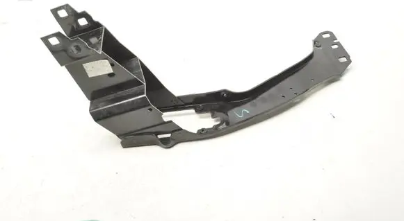 Mini Clubman F54 Headlight/headlamp mounting bracket 7426633