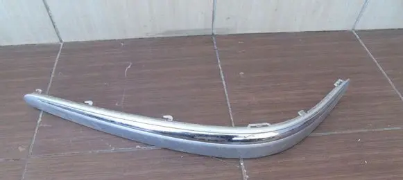 Mercedes-Benz E W211 Front bumper splitter molding 2118850512