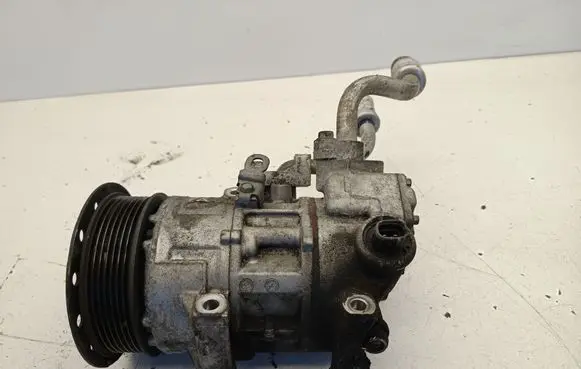 Toyota Auris 150 Air conditioning (A/C) compressor (pump) 4472601257 5SE12C
