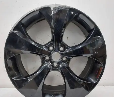 R18 alloy rim