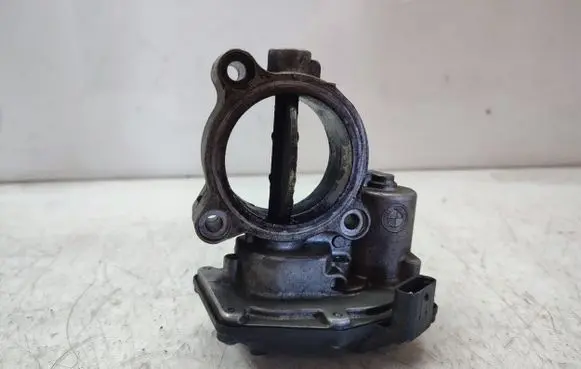 BMW X5 F15 Throttle valve 7810752