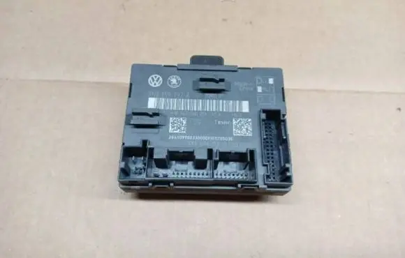 Skoda Superb B6 (3T) Door control unit/module 7N0959792A