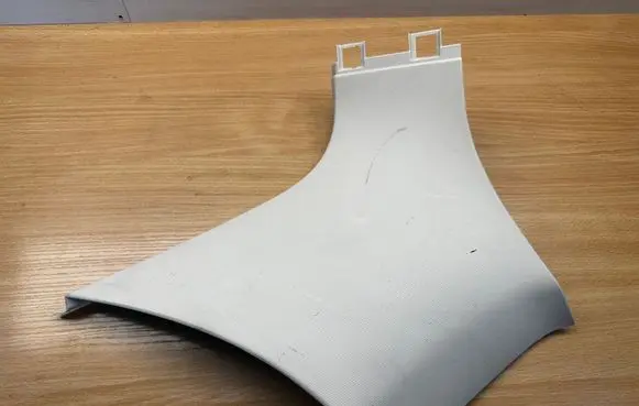 (D)pillar trim (top)