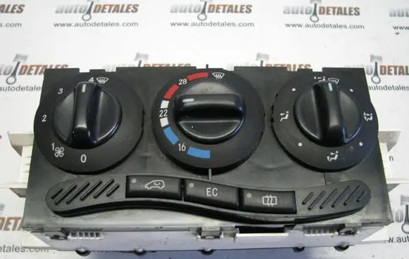 Mercedes-Benz A W168 Climate control unit A1688300485