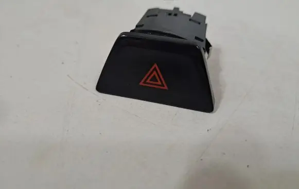 BMW 7 G11 G12 Hazard light switch 9296076 6993046