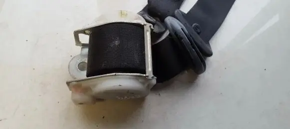Opel Zafira A Rear seatbelt 90580905