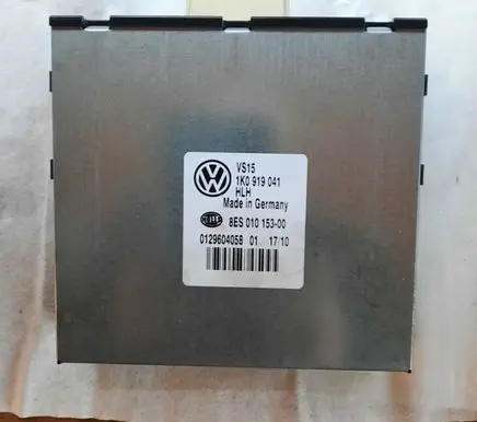 Seat Leon (1P) Voltage converter/converter module 8ES01015300