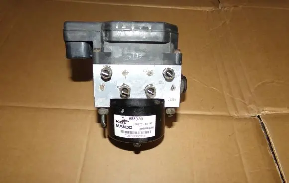 KIA Rio ABS Pump 58970-FD100