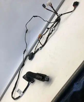 Audi A5 Rear door wiring loom 8b3971687h