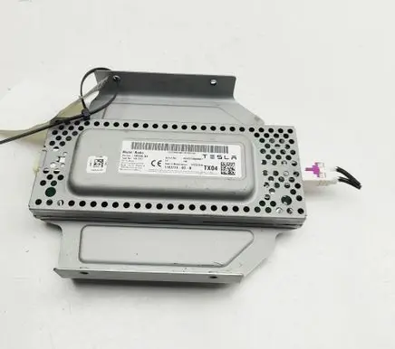 Tesla Model X HiFi Audio sound control unit 114371400B