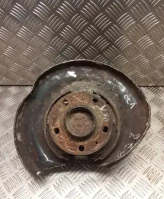 Volvo V70 Rear wheel hub