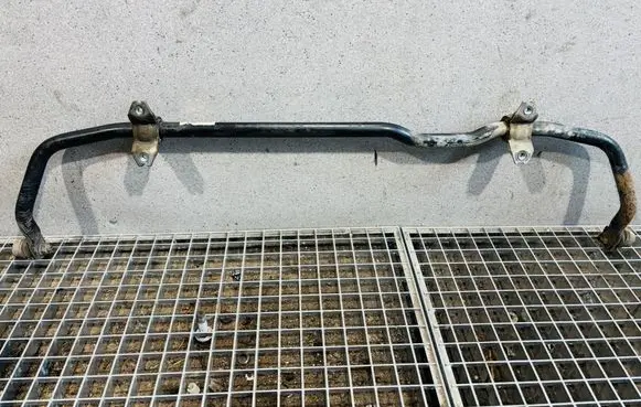 Volkswagen PASSAT B8 Front anti-roll bar/sway bar 3Q0411303A