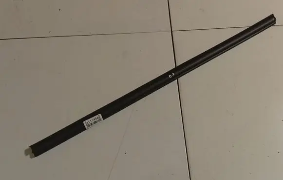 Ford Grand C-MAX Front door glass trim molding 