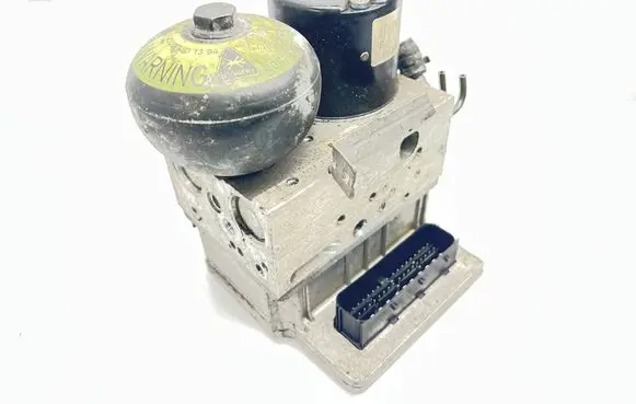 Mercedes-Benz E W211 ABS Pump 0265250086 A0054317212