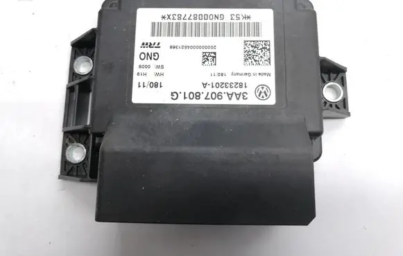 Volkswagen Tiguan Rear brake EMF control unit/module 3AA907801G