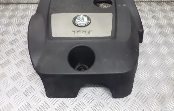 Skoda Octavia Mk1 (1U) Engine cover (trim) 038103925EP