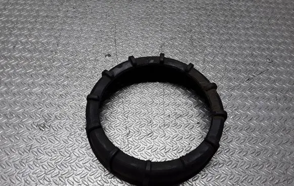 Mercedes-Benz C W203 In tank fuel pump screw locking ring/nut 