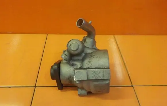 Fiat Doblo Power steering pump 28240628