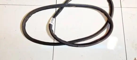 Hyundai i30 Trunk rubber seal (body) 