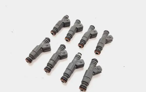 BMW X5 E53 Fuel injectors set 0280155823 1707843