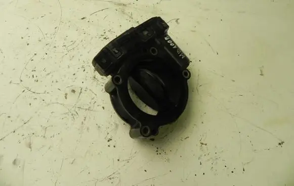 Mercedes-Benz E W212 Throttle valve A6510900070 MB1008