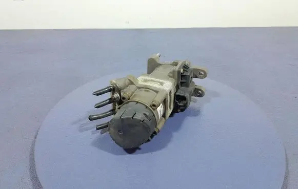Renault Megane III Master brake cylinder 21390592