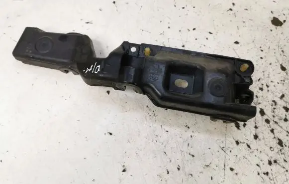 Renault Scenic III - Grand scenic III Fender mounting bracket 631223715R