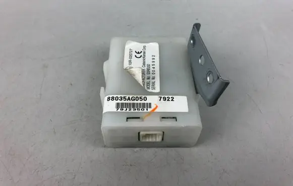 Subaru Legacy Door central lock control unit/module 88035AG050