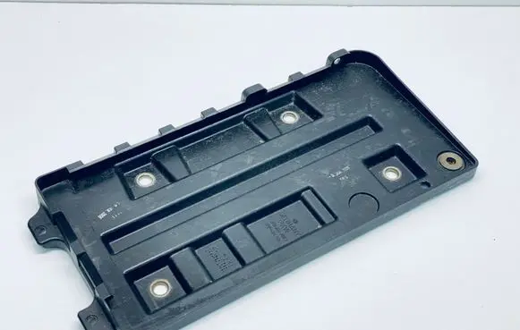 Volkswagen Phaeton Battery tray 3D0804869B