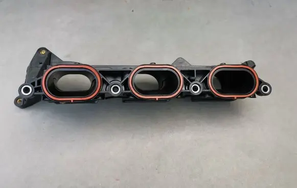 Mercedes-Benz ML W166 Intake manifold A2761401344 1053851S06