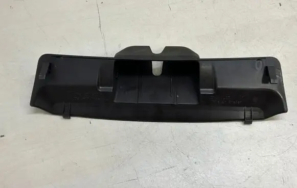 Porsche Cayenne (92A) Tailgate/boot lid lock trim 7P5827520E