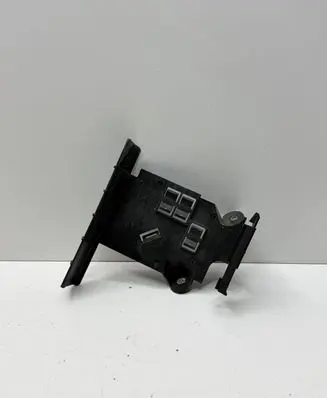 Volkswagen Touran III Other engine bay part 5QA906507B