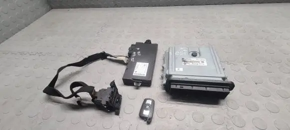 BMW 3 E92 E93 Engine ECU kit and lock set 8510221 030099133 0281016838