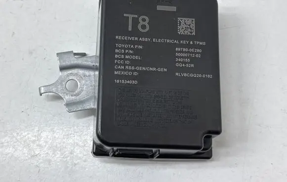 Toyota Highlander XU70 Keyless (KESSY) go control unit/module 897B00E280 5000071202