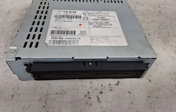 Volvo S40 Radio/CD/DVD/GPS head unit 30732600