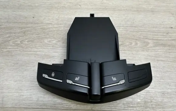 Porsche Cayenne (92A) Seat heating switch 95861330401 7P5927325F 95861330400