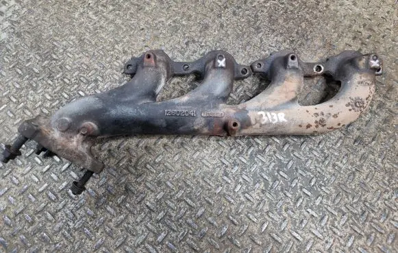 Cadillac Escalade Exhaust manifold 12602041