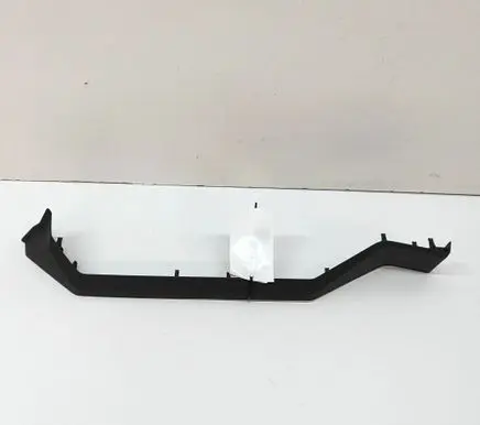 Dashboard glove box trim