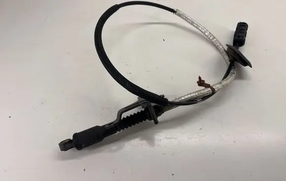 Jeep Grand Cherokee Gear shift cable linkage 68304003AB 68394556AB 68391489AB