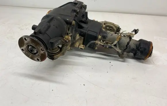 Toyota Hilux VIII Front differential H39 H39B3437
