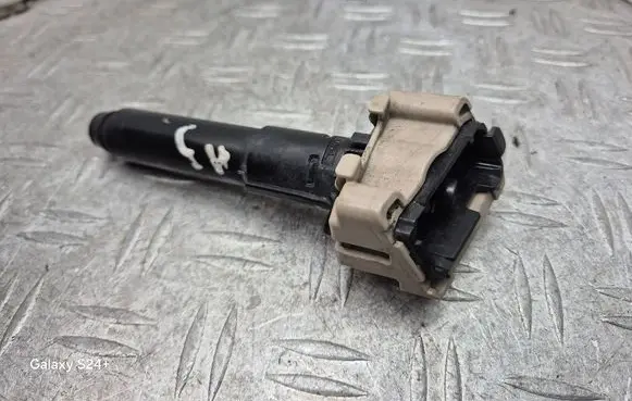 Mazda 3 III Headlight washer spray nozzle BHT4518H4 41974 41974L