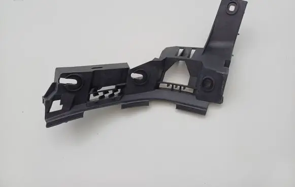 Volkswagen Golf Plus Rear bumper mounting bracket 5M0807375 5M0807375A