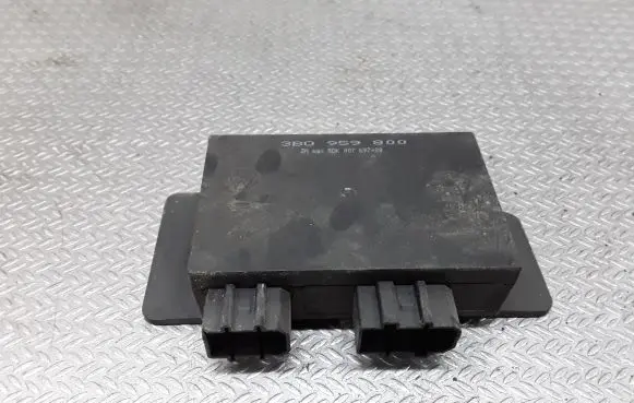 Volkswagen PASSAT B5 Comfort/convenience module 3B0959800