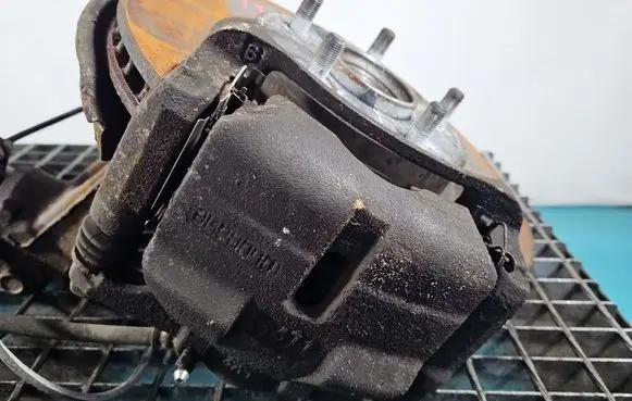 Nissan X-Trail T32 Front brake caliper IMPRK1570162