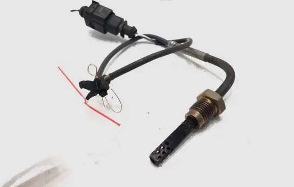 Exhaust gas temperature sensor