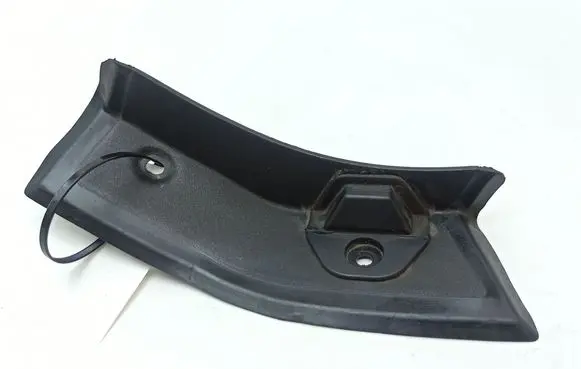 Mercedes-Benz C W204 Other trunk/boot trim element A2046933533