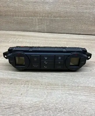 Ford Focus Climate control unit 3M5T18C612AL W0MA66792