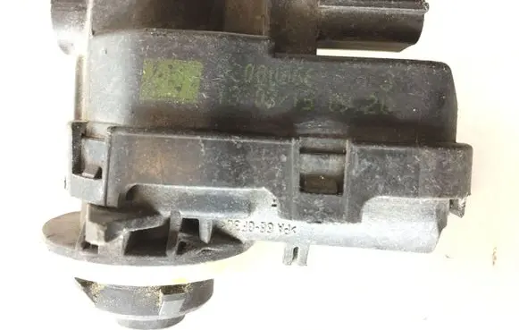 Toyota Hilux (AN10, AN20, AN30) Headlight level adjustment motor 02000866