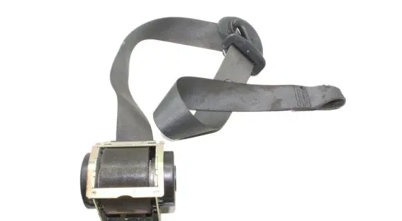 BMW 6 E63 E64 Front seatbelt 602321100 7073544