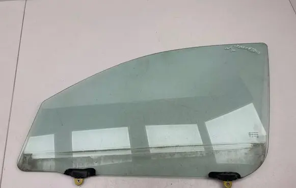 Mitsubishi Outlander Front door window glass four-door 43R007951